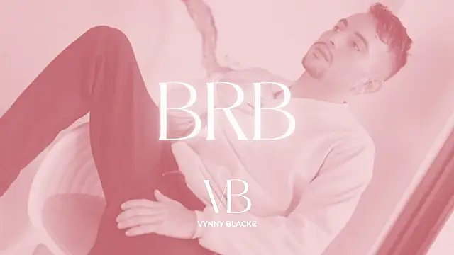 VynnyBlacke  online show from October 15, 8:06 pm