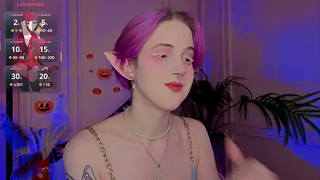 luna son online show from October 30, 9:33 pm