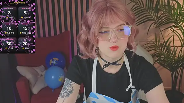 luna son online show from September 27, 9:54 pm