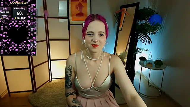 luna son online show from October 7, 10:00 pm