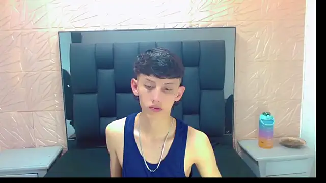 Snapshot of thaigo_twink38 chatting on November 7, 4:28 am thaigo twink38 online show from November 7, 4:28 am