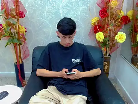 Snapshot of thaigo_twink38 chatting on October 11, 3:07 am thaigo twink38 online show from October 11, 3:07 am