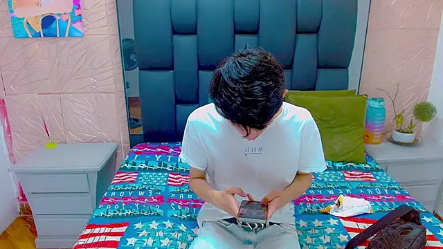 Snapshot of thaigo_twink38 chatting on October 22, 3:50 am thaigo twink38 online show from October 22, 3:50 am