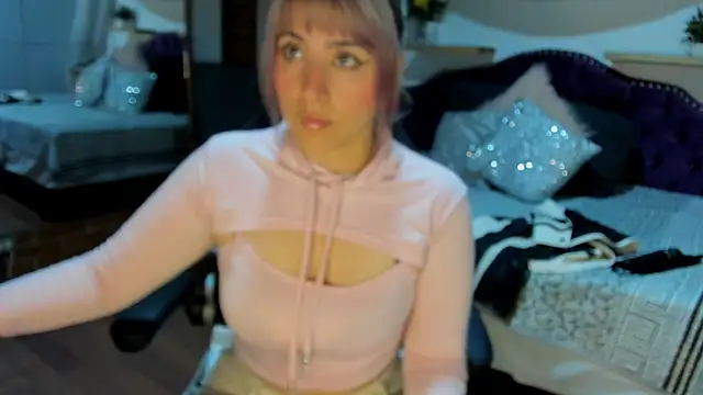 sophialyh 1 online show from November 5, 1:25 pm