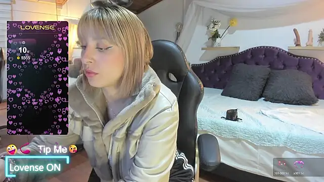 sophialyh 1 online show from February 12, 1:00 pm