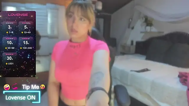 sophialyh 1 online show from May 9, 1:03 pm