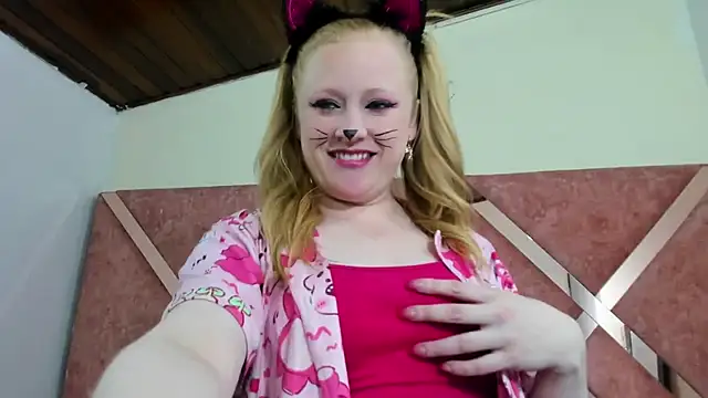 AliceCat 01 online show from November 5, 3:31 am