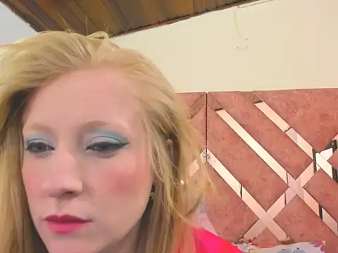 AliceCat 01 online show from November 14, 4:49 am