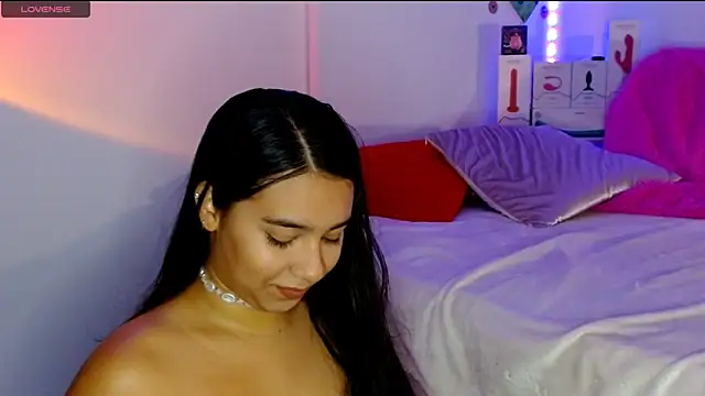 Snapshot of Sofi_Booty07 chatting on October 1, 11:41 pm Sofi Booty07 online show from October 1, 11:41 pm