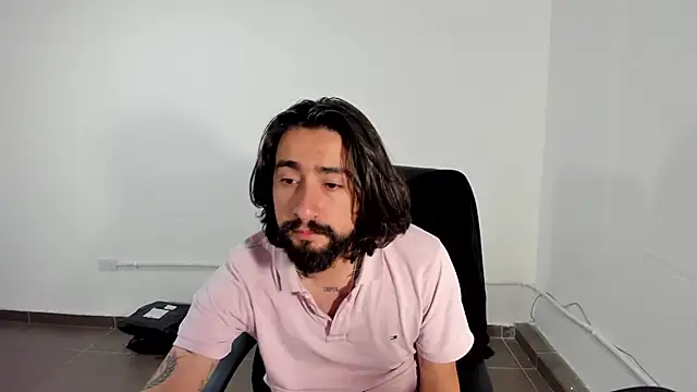 maximusdominus26 online show from March 8, 7:44 am