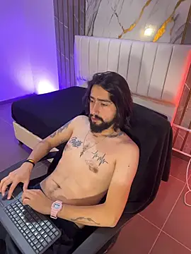 maximusdominus26 online show from March 18, 3:46 pm