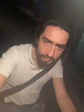 maximusdominus26 online show from November 4, 8:40 am