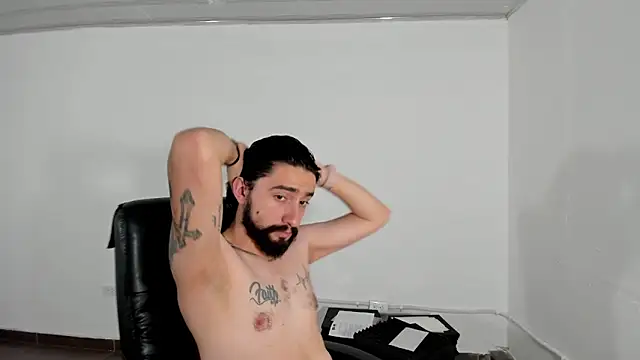 maximusdominus26 online show from March 4, 10:17 pm