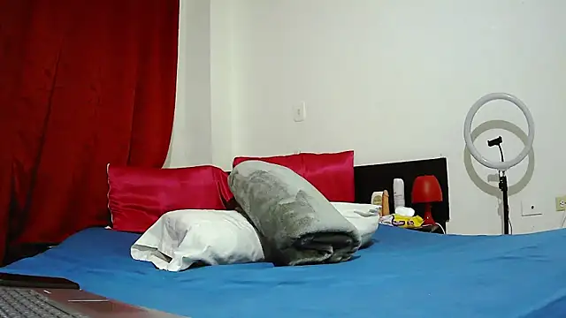 MissAsly online show from November 15, 10:30 am