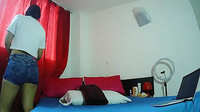 MissAsly online show from November 16, 4:34 pm