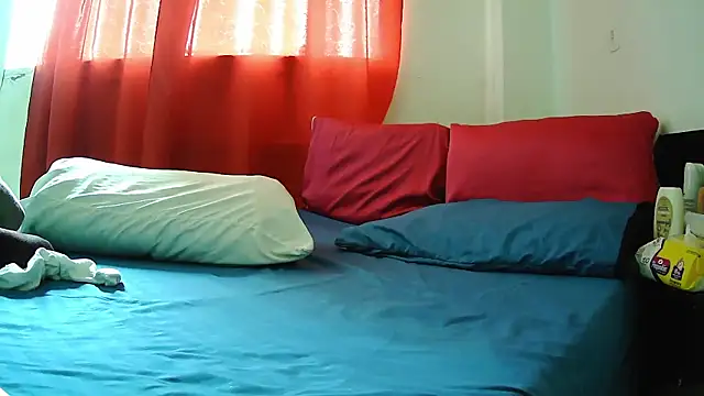 MissAsly online show from November 13, 1:04 pm