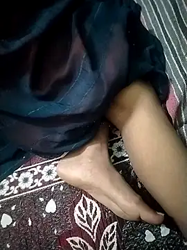 RED Queen 6 online show from October 3, 5:53 am