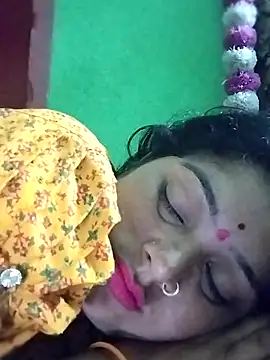 Snapshot of Na_shreya chatting on October 25, 3:45 pm Na shreya online show from October 25, 3:45 pm