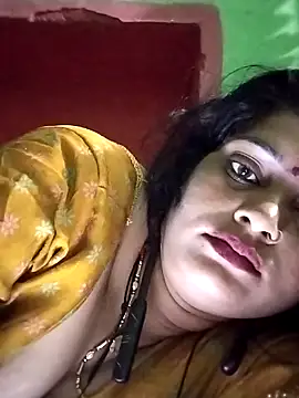 Snapshot of Na_shreya chatting on November 1, 10:47 pm Na shreya online show from November 1, 10:47 pm