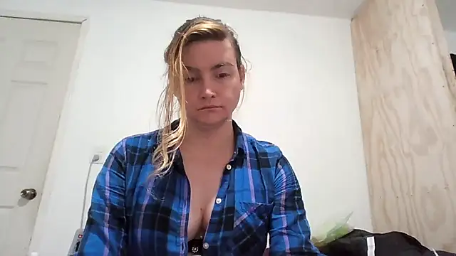 Snapshot of vagimosa chatting on October 22, 10:58 am vagimosa online show from October 22, 10:58 am