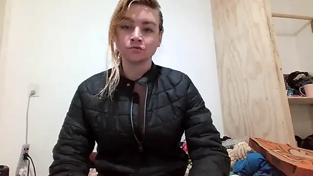 Snapshot of vagimosa chatting on October 9, 6:25 am vagimosa online show from October 9, 6:25 am