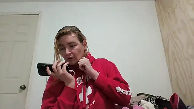 Snapshot of vagimosa chatting on October 31, 2:52 am vagimosa online show from October 31, 2:52 am