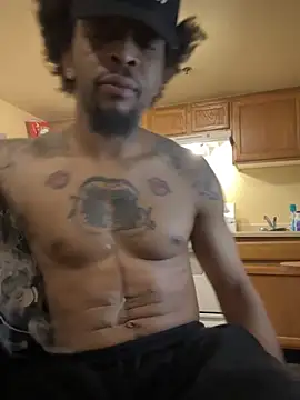 thefreakscomeoutatnight online show from February 5, 11:00 pm