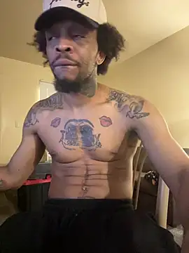 thefreakscomeoutatnight online show from January 8, 10:43 am