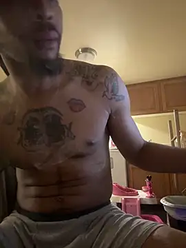 thefreakscomeoutatnight online show from March 9, 7:45 am