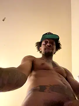 thefreakscomeoutatnight online show from October 14, 6:47 am