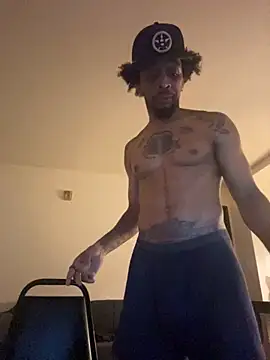 thefreakscomeoutatnight online show from October 19, 10:40 am