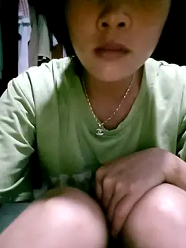 Snapshot of Tuelam_xx chatting on October 17, 1:02 pm Tuelam xx online show from October 17, 1:02 pm