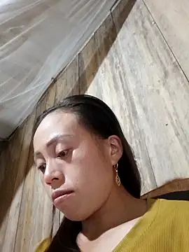 Tuyet xx online show from October 23, 2:16 pm