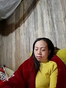 Tuyet xx online show from December 4, 10:42 pm