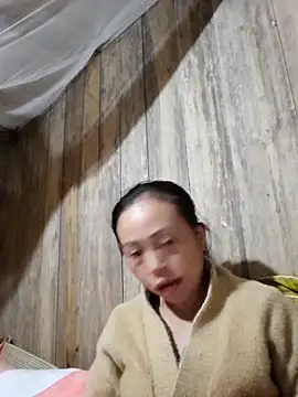 Tuyet xx online show from October 28, 1:28 am