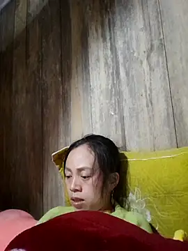 Tuyet xx online show from November 17, 4:33 pm