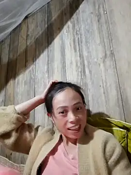 Tuyet xx online show from October 25, 2:07 pm