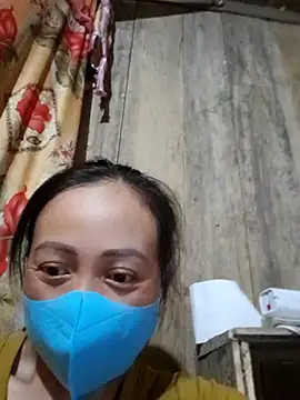 Snapshot of Tuyet_xx chatting on October 8, 6:52 pm Tuyet xx online show from October 8, 6:52 pm