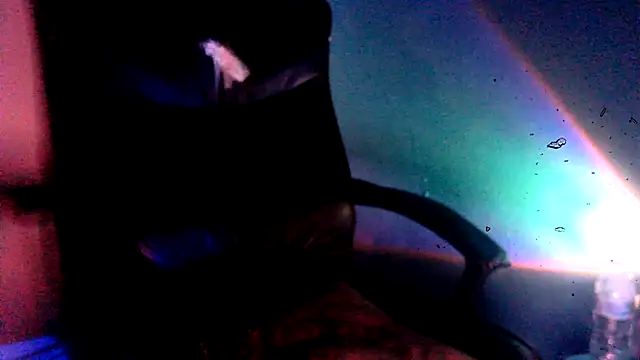 highinhtxx online show from March 19, 5:07 am