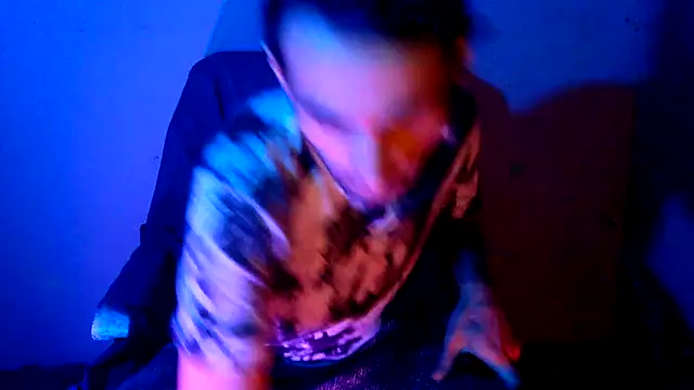 highinhtxx online show from November 9, 1:20 am