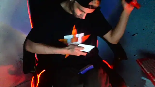 highinhtxx online show from March 12, 8:35 pm