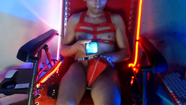 highinhtxx online show from March 9, 1:47 pm