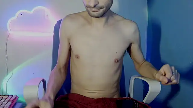 highinhtxx online show from July 1, 7:58 pm