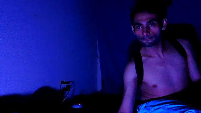 highinhtxx online show from October 12, 7:10 am