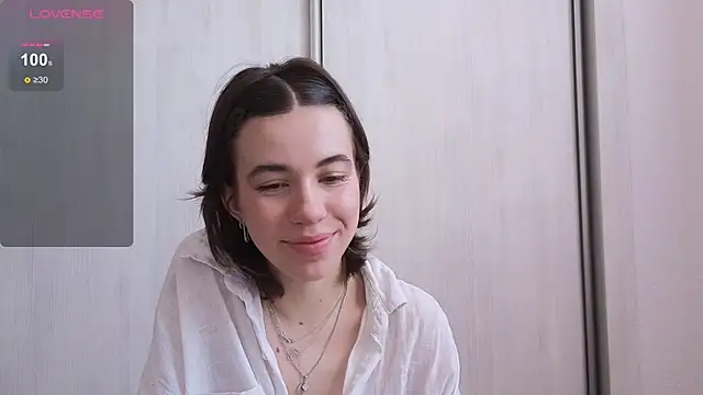 Sexy frie online show from February 28, 7:30 am