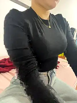 lee ly online show from November 3, 2:09 pm