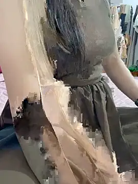 lee ly online show from October 26, 3:12 pm