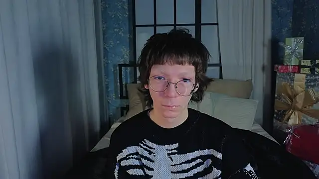 TommieHi online show from November 29, 5:29 am