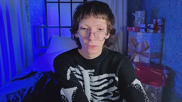 TommieHi online show from November 22, 1:10 pm