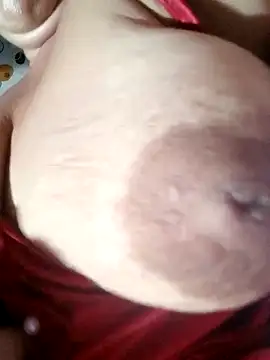 Hotmommax online show from January 13, 8:24 pm